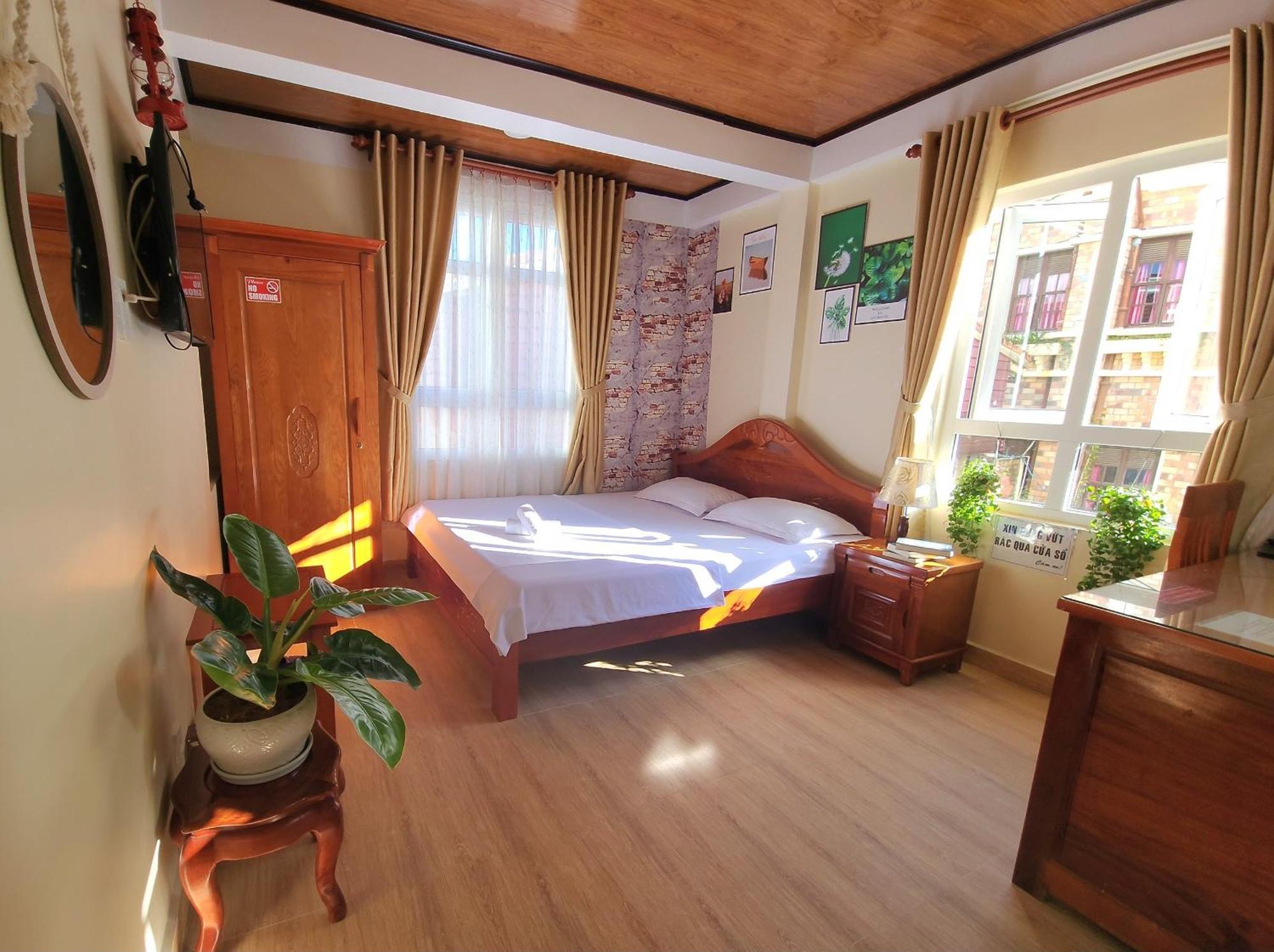Binh Dao Hotel - Khach San Ngay Trung Tam Gia Re Далат Екстер'єр фото