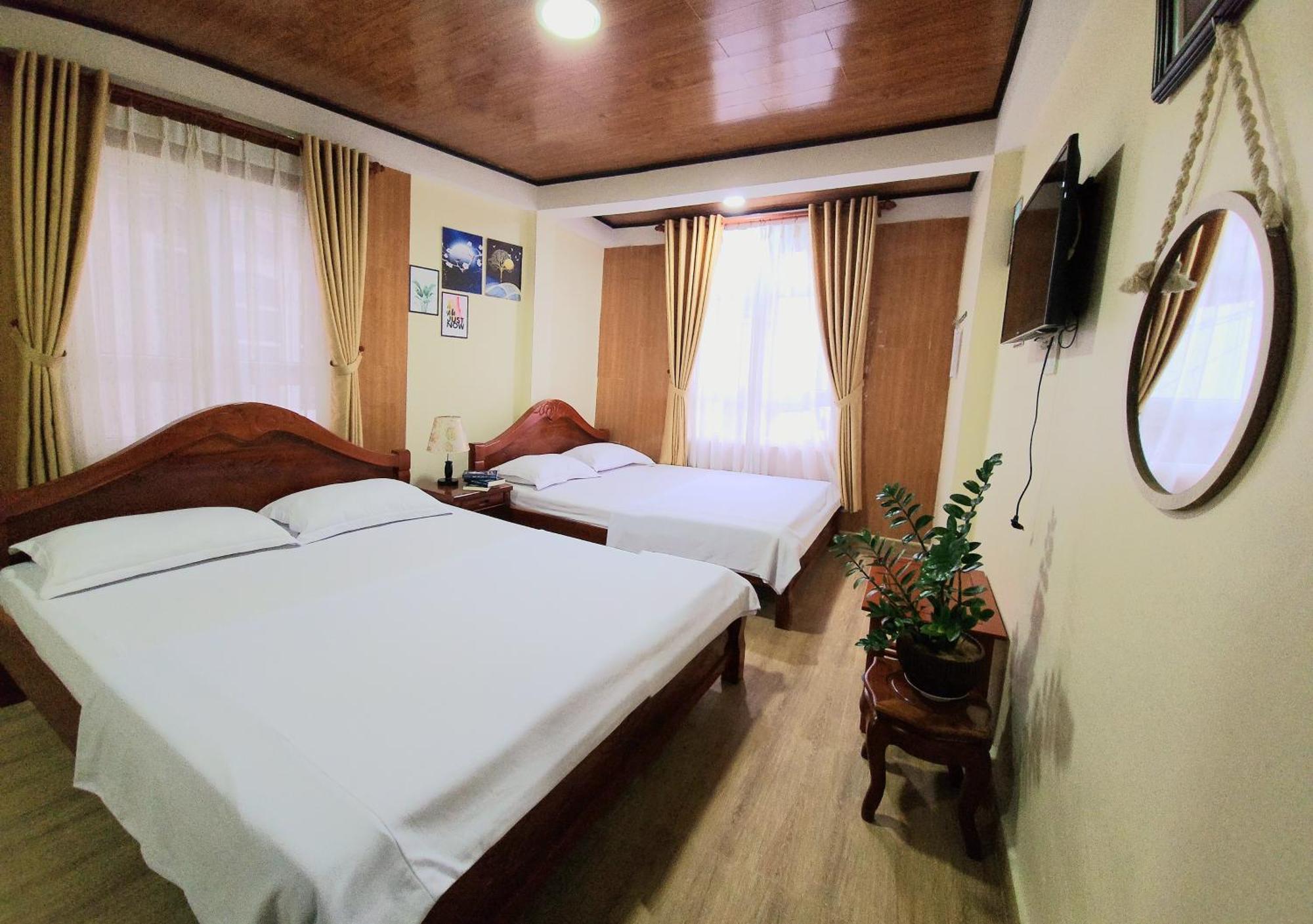 Binh Dao Hotel - Khach San Ngay Trung Tam Gia Re Далат Екстер'єр фото