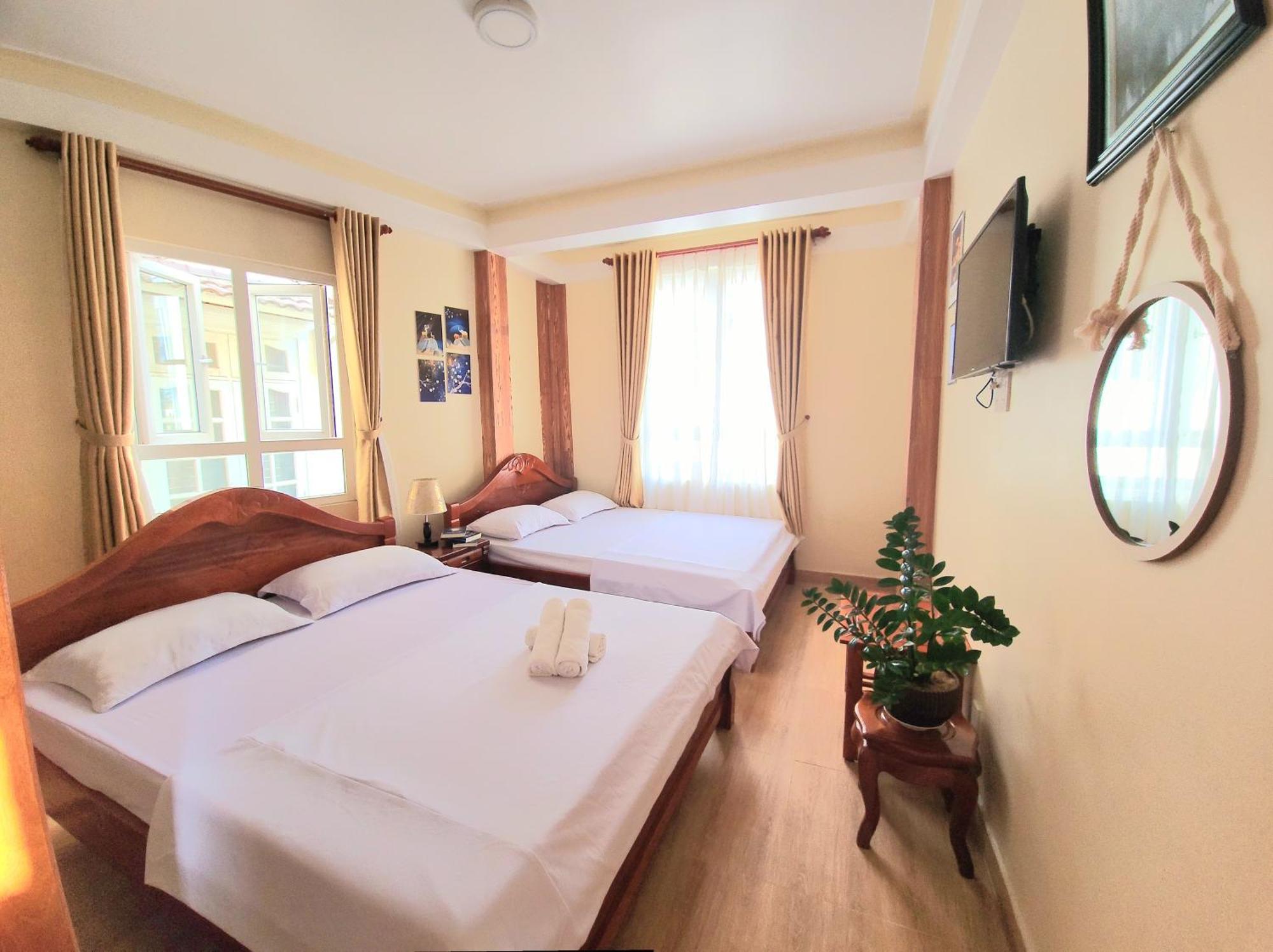 Binh Dao Hotel - Khach San Ngay Trung Tam Gia Re Далат Екстер'єр фото