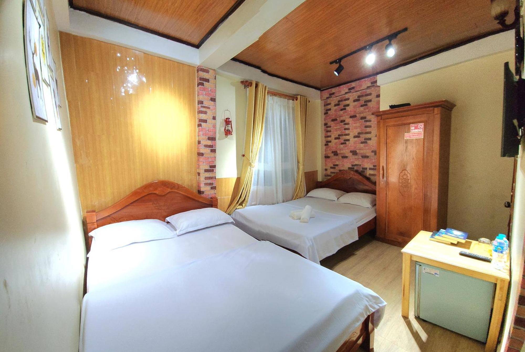 Binh Dao Hotel - Khach San Ngay Trung Tam Gia Re Далат Екстер'єр фото