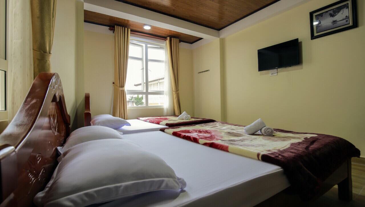 Binh Dao Hotel - Khach San Ngay Trung Tam Gia Re Далат Екстер'єр фото